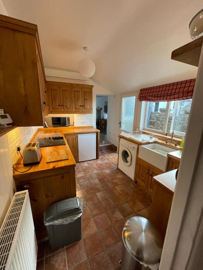 Port Mulgrave Cosy Cottage Hinderwell Eksteriør billede